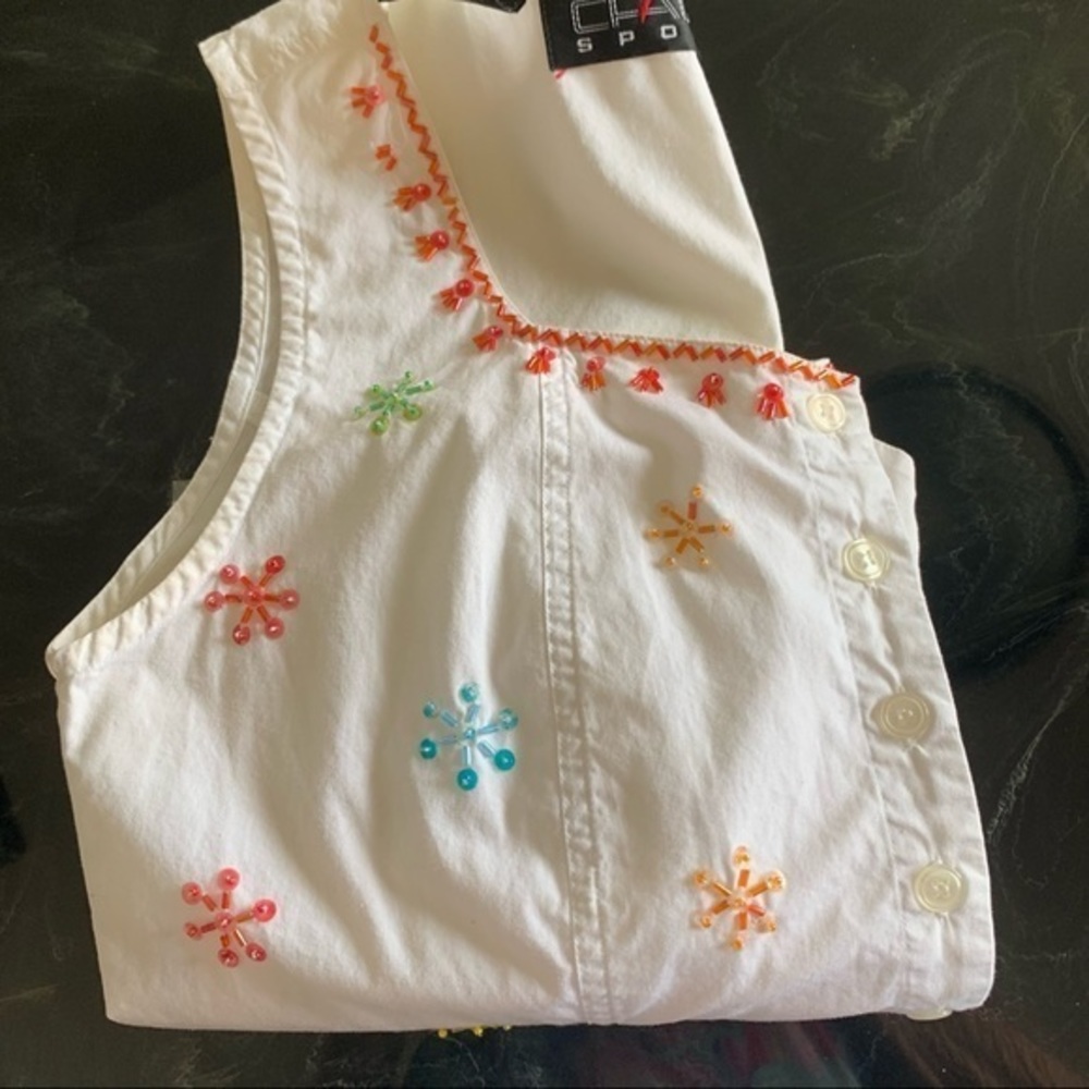 Chaus Sport Sleeveless Button Down Top - Picture 4 of 10